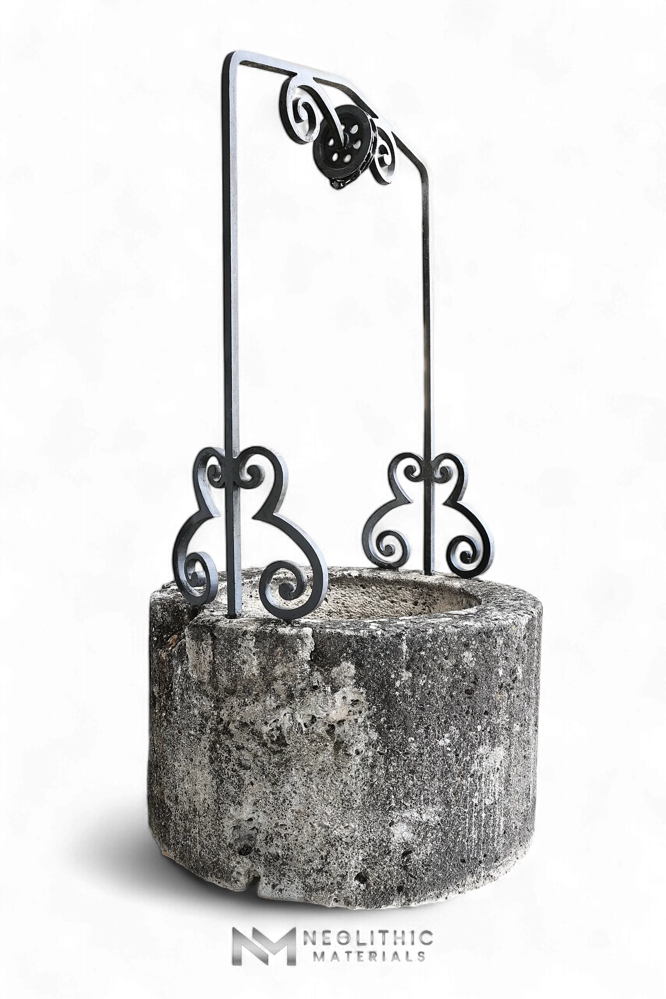 Antique French Round Well Head with Iron Piece - Image 3